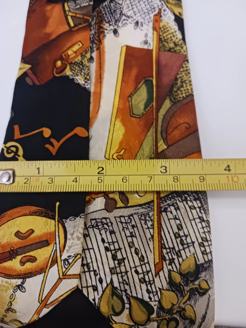 Nicole Miller Men's Silk Necktie Music Portrait Motif Print